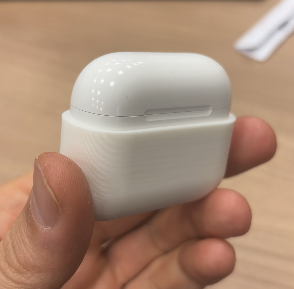 USB-C Battery Sleeve for Apple AirPods Case image 2