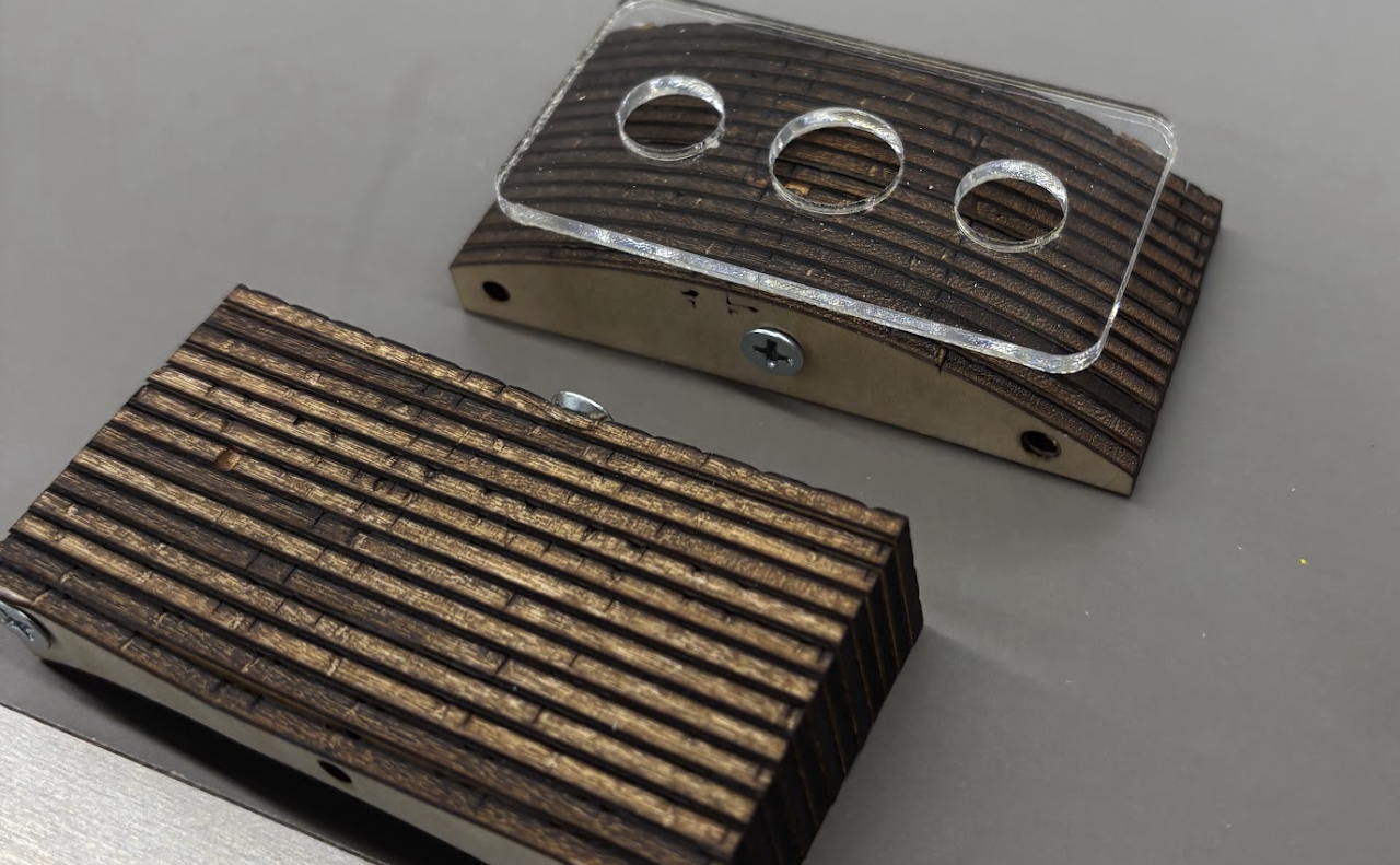 Recessed Button Guard for Automatic Cat Feeder image 1