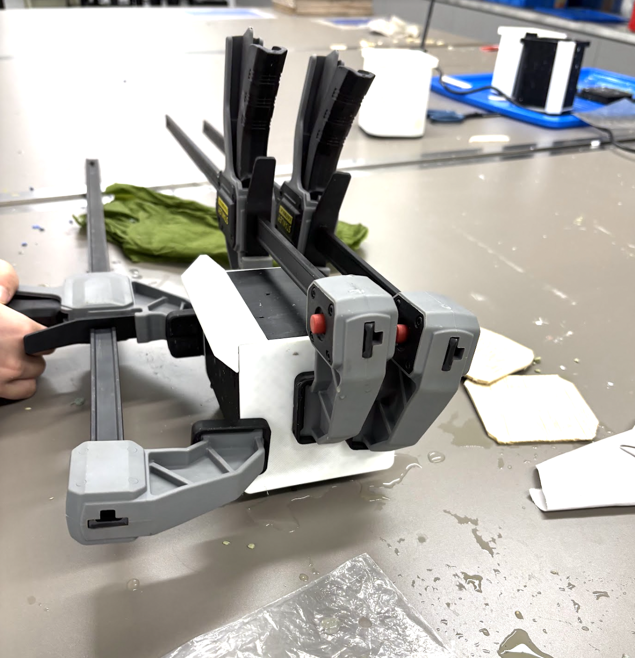 Recycled Paper Pulp Pencil Holder image 4